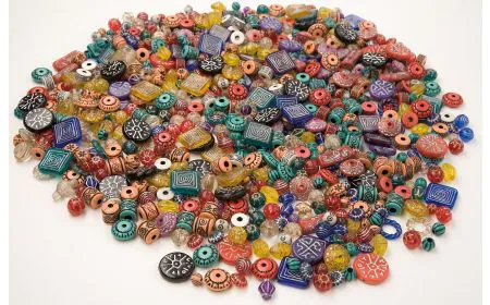 *  - Plastic beads - 300 pcs