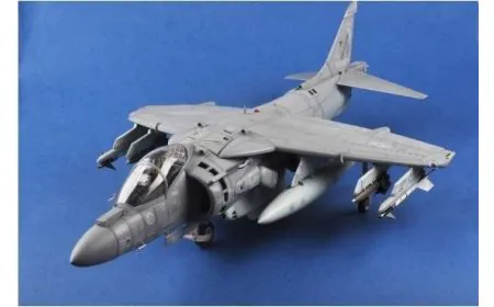 Hobbyboss 1:18 - AV-8B Harrier II