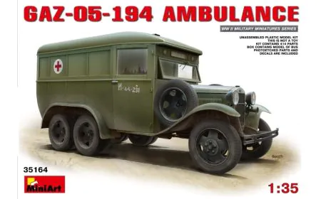 * Miniart 1:35 - GAZ-05-194 So viet Ambulance