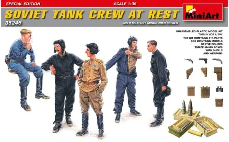 Miniart 1:35 - Soviet Tank Crew at Rest Special Edition