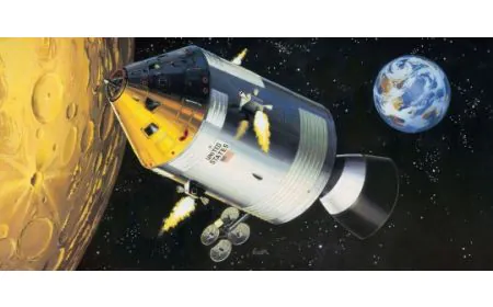Revell Moon Landing 1:32 - Apollo 11 Spacecraft w/ Int