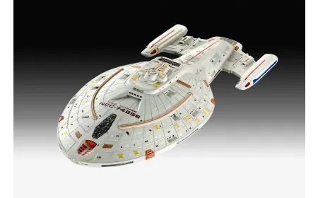 Revell Star Trek 1:670 - USS Voyager