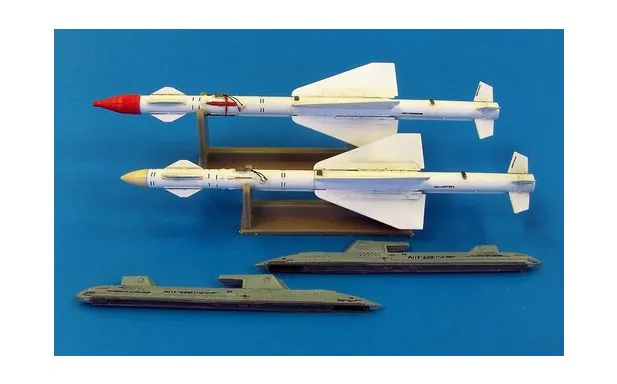 * Plusmodel 1:48 - Russian Missile R-24R
